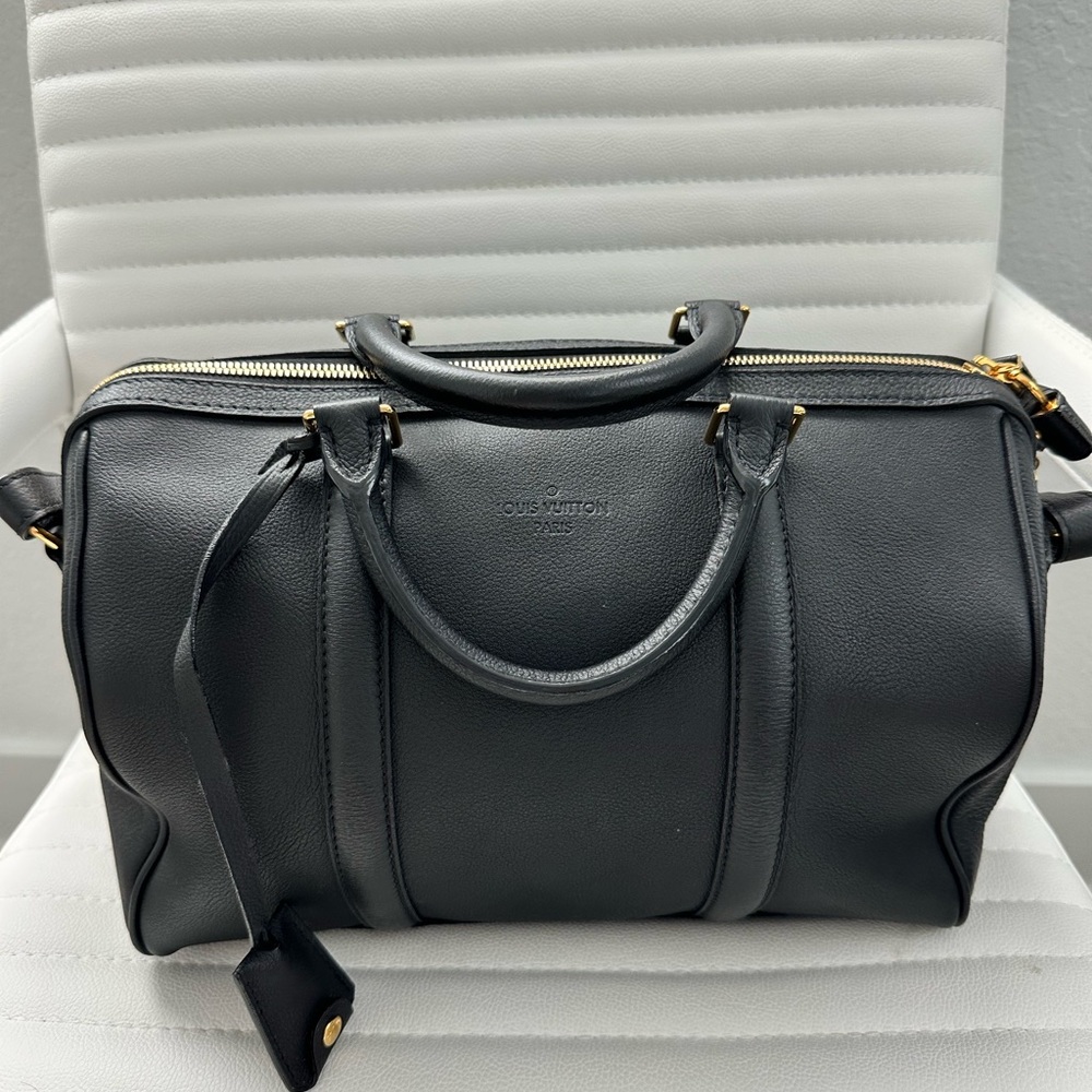 Louis Vuitton Black Leather Women's Bag